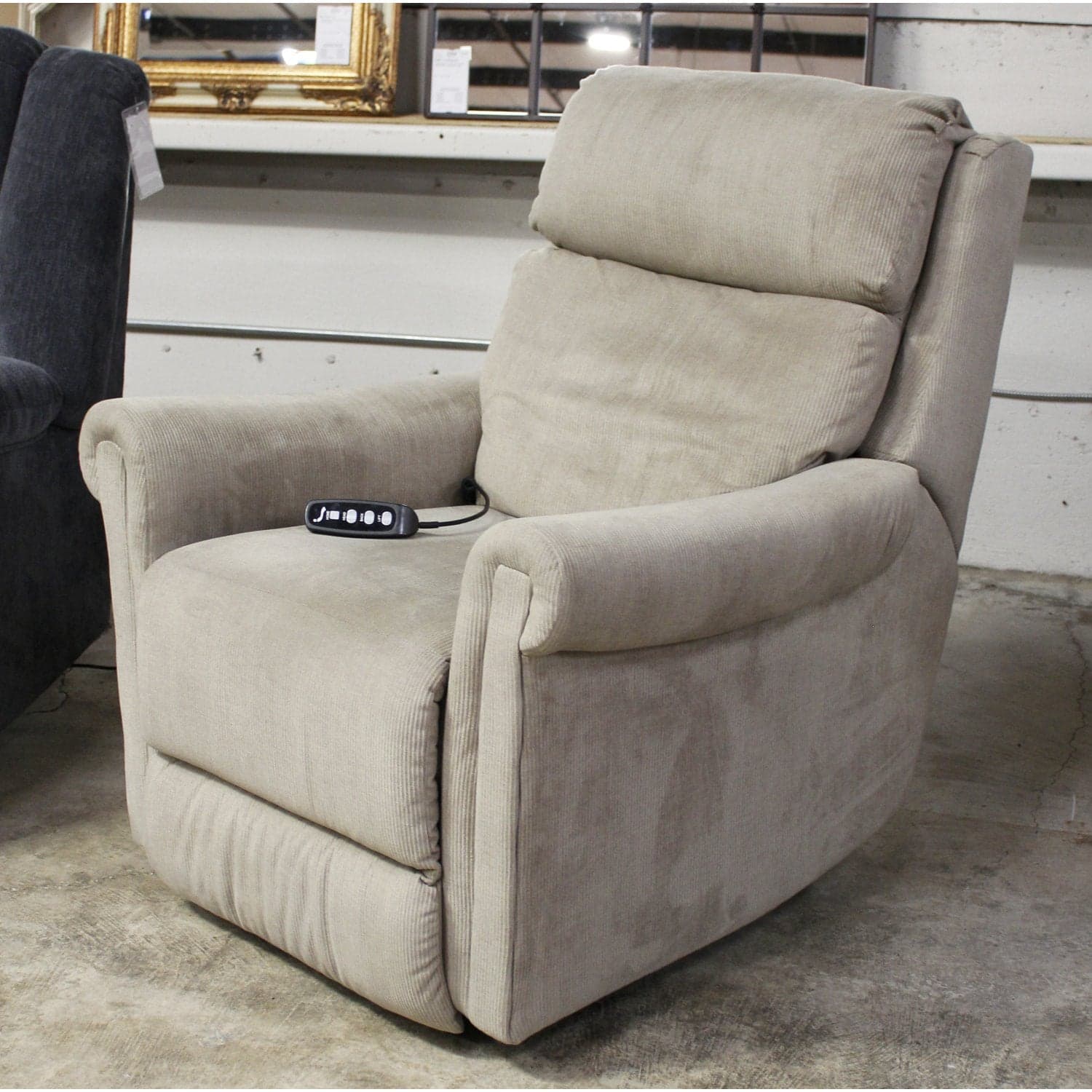 Southern Motion Sage Dual Motor Power Lift Recliner w/Adj. Headrest - Sage - Thumbnail 4