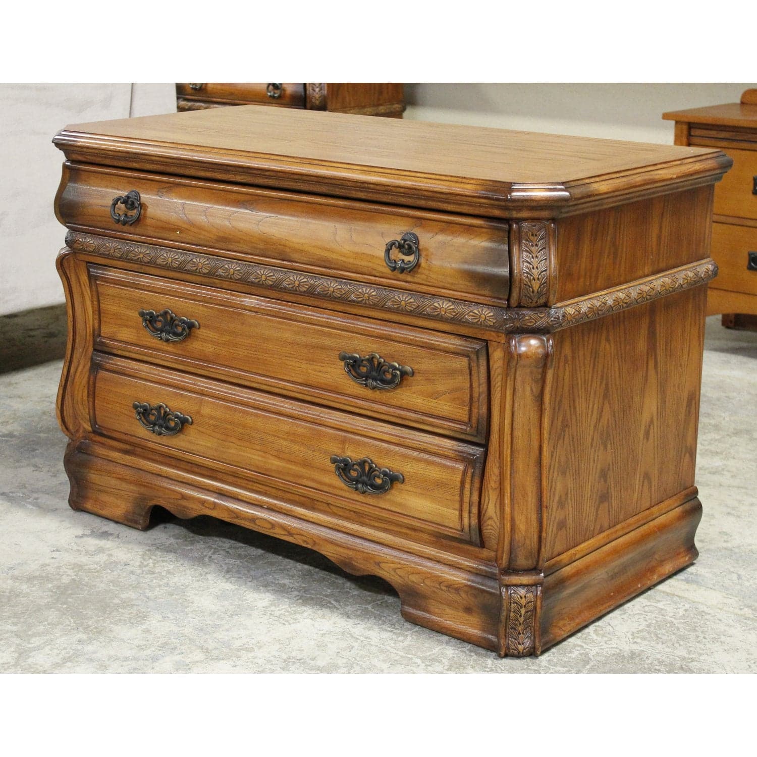 AICO 3 Drawer Chest of Drawers - Thumbnail 4