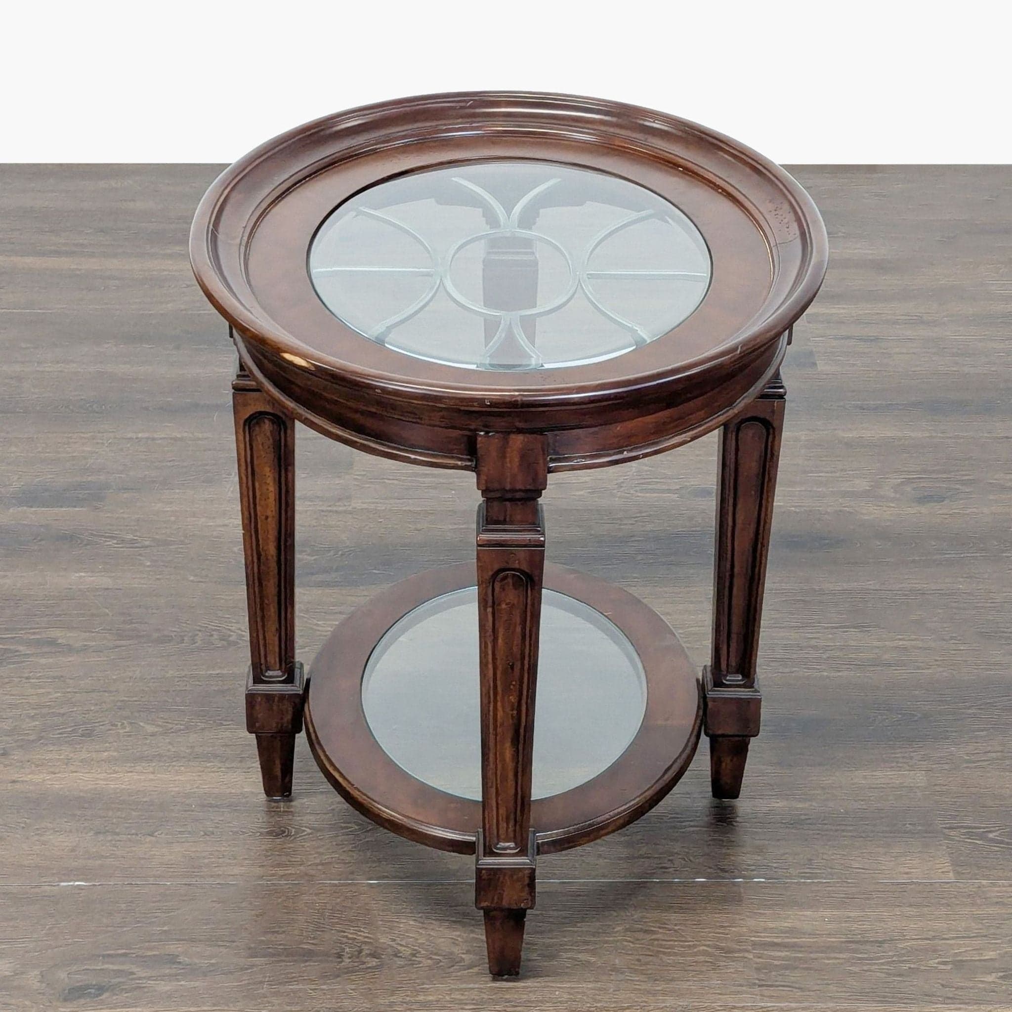 Wood End Table with Glass Insert Top and Shelf - Thumbnail 4