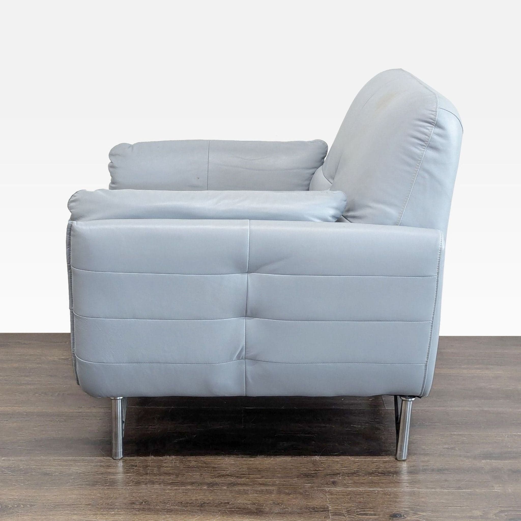 Modern Light Gray Leather Lounge Chair with Metal Base - Thumbnail 7