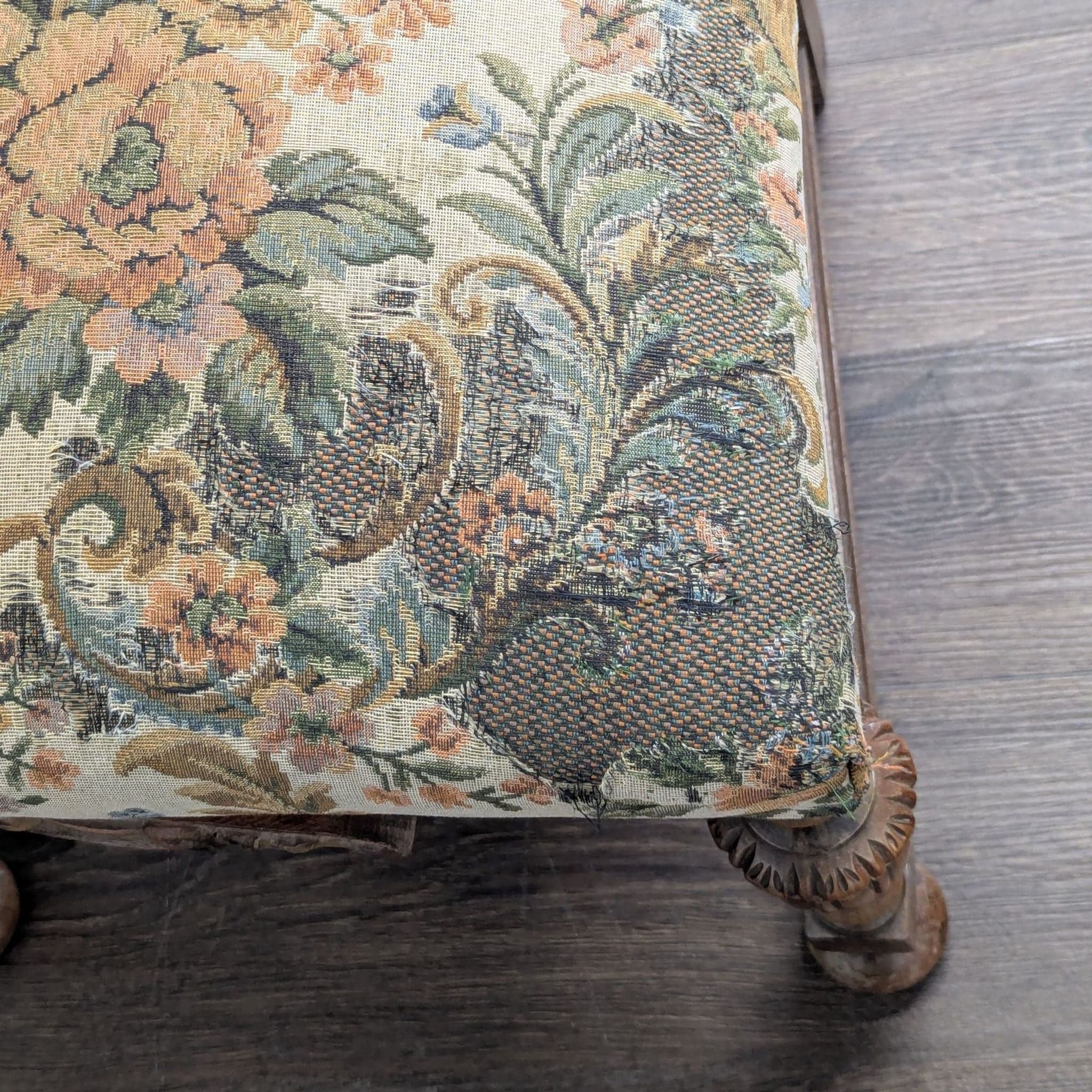 Antique Carved Wood Dining Set with 6 Upholstered Chairs and Rectangular Table - Thumbnail 6