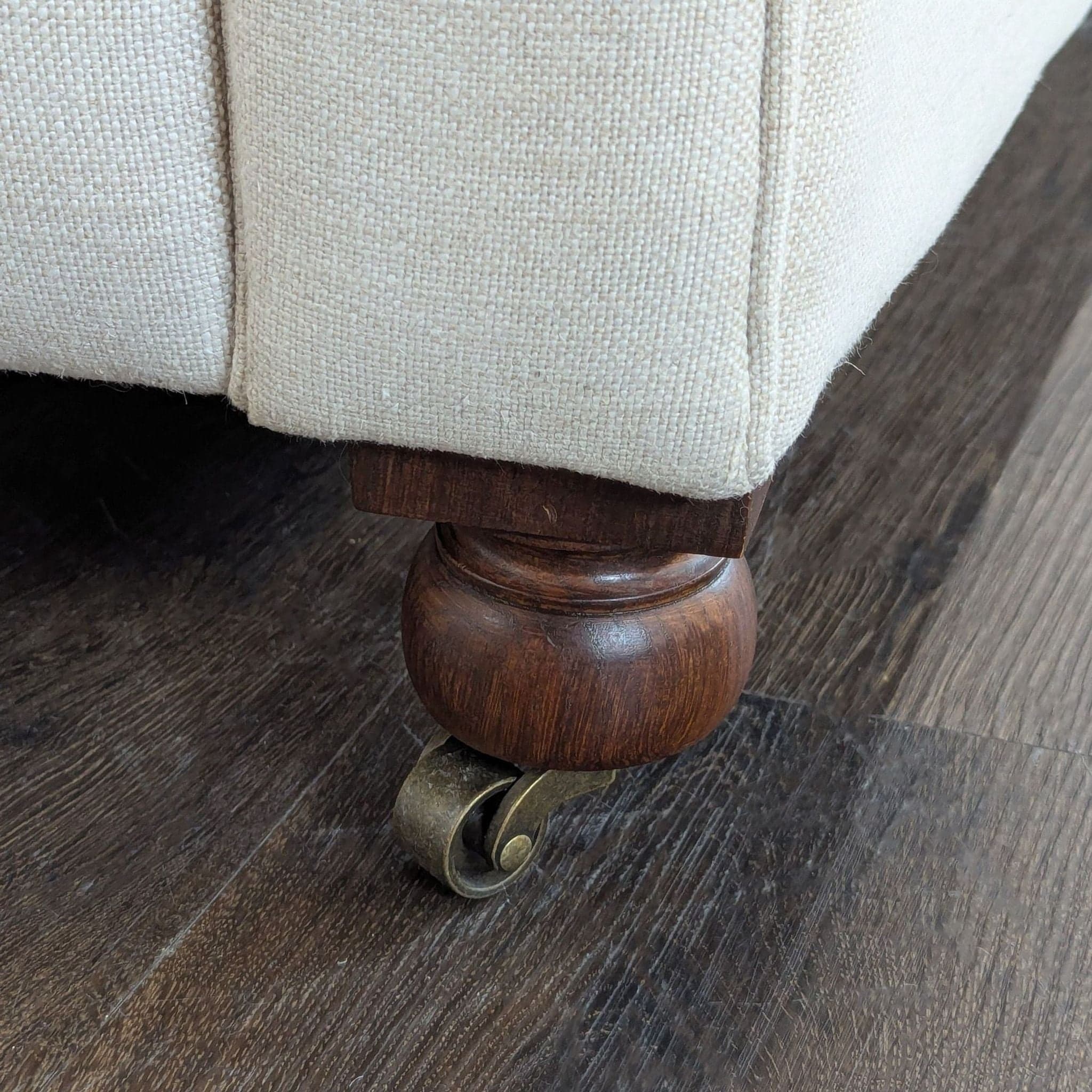 Restoration Hardware Kensington Classic 3-Seat Chesterfield Sofa in Light Linen - Thumbnail 7