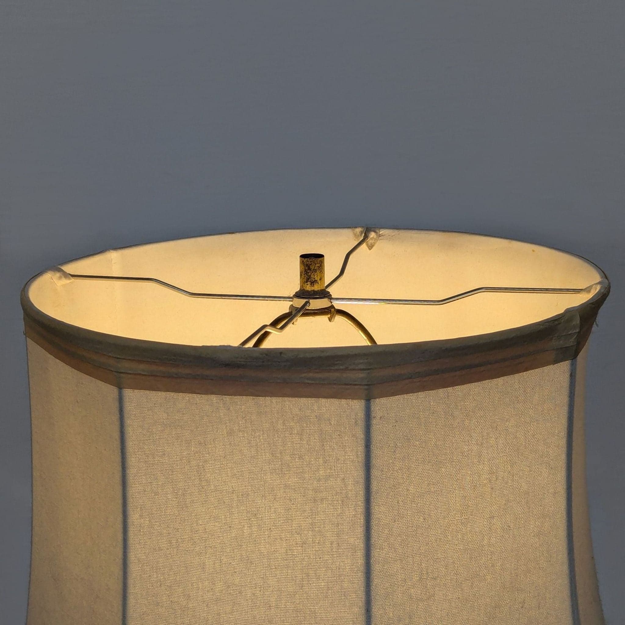 Vintage Table Lamp with Colorful Geometric Base and Cream Shade - Thumbnail 4