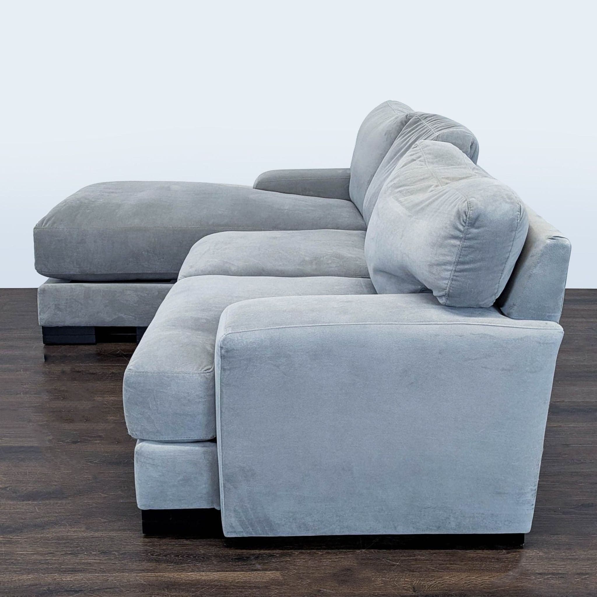 Lving Spaces Gray Sectional Sofa with Chaise - Modern and Comfortable - Thumbnail 5