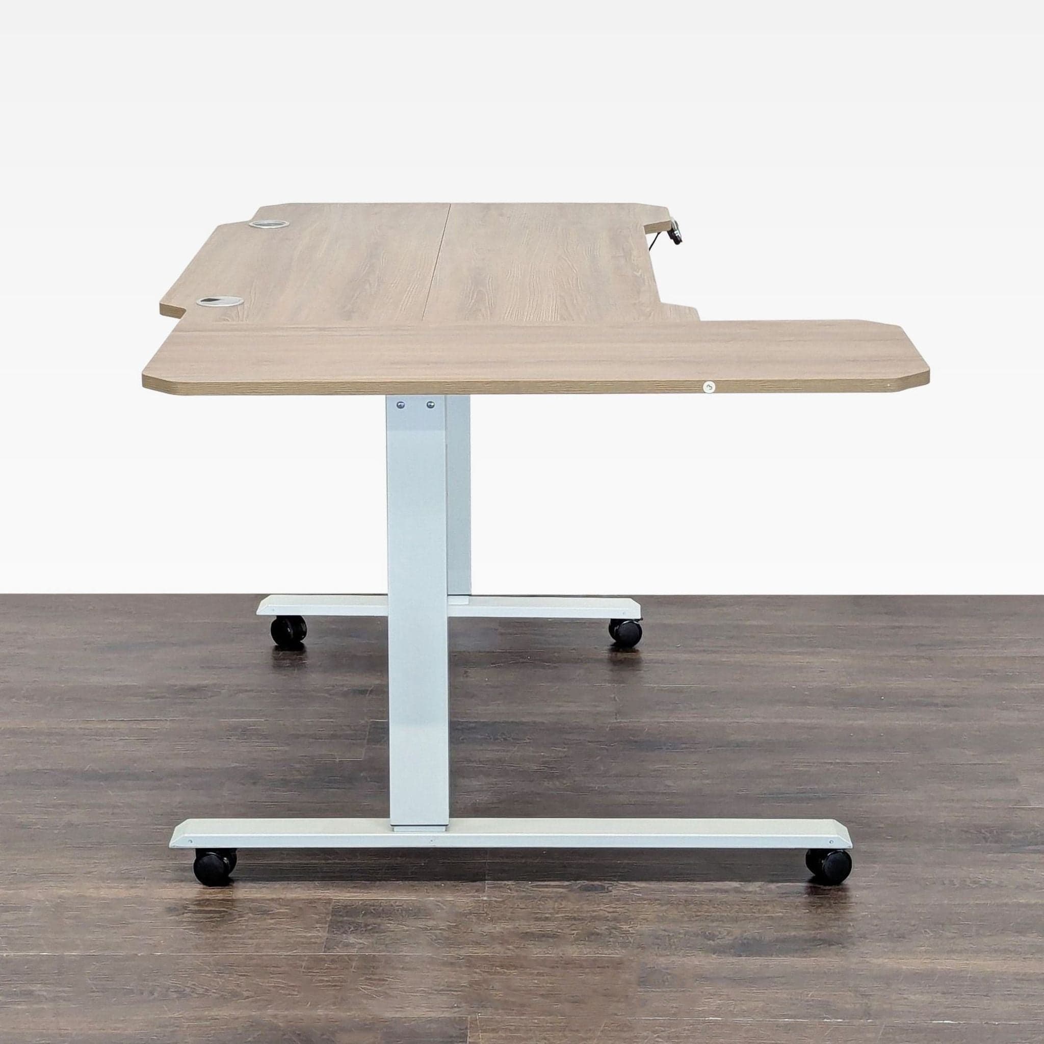 HEONAM Electric Height Adjustable L-Shaped Desk with Wheels - Thumbnail 3