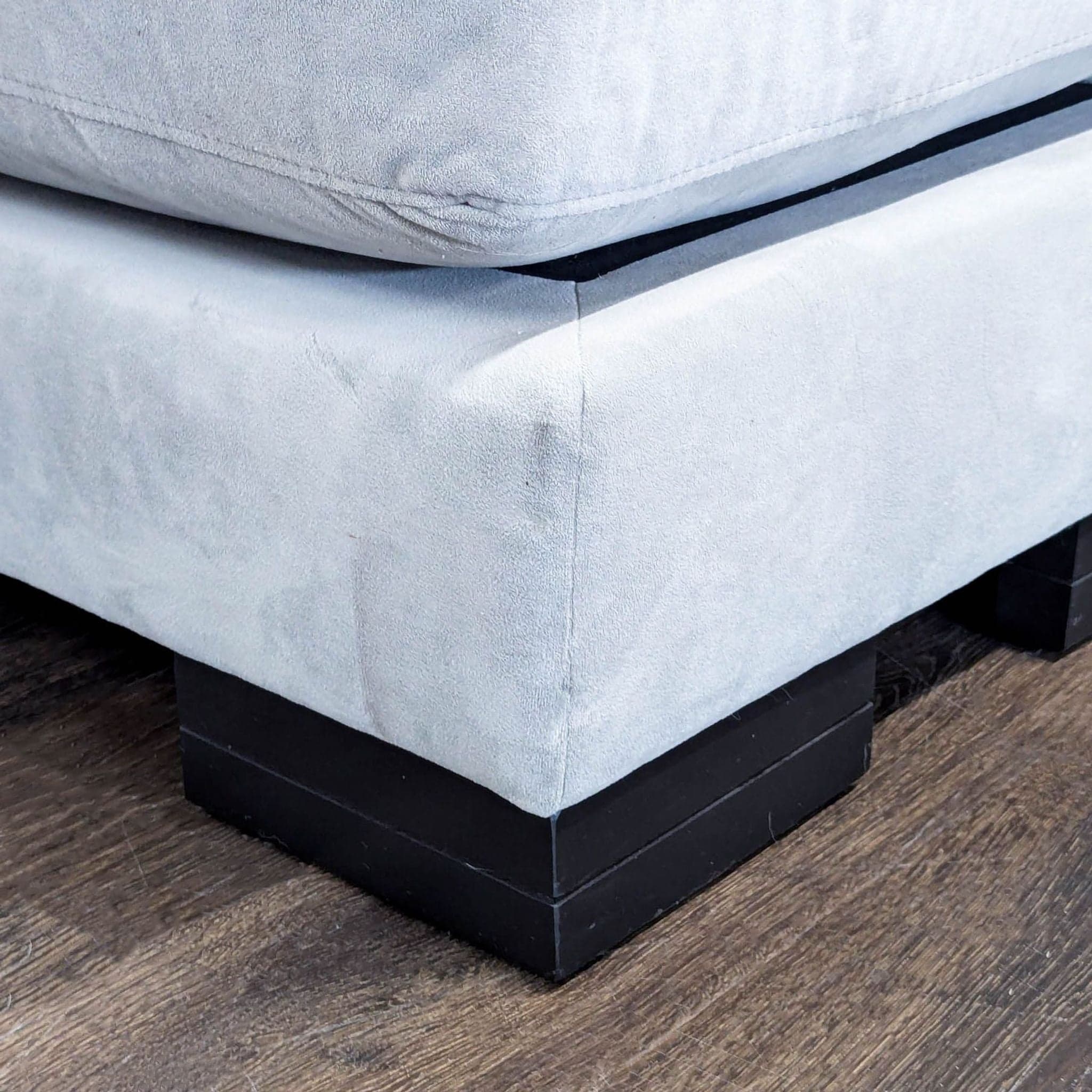 Lving Spaces Gray Sectional Sofa with Chaise - Modern and Comfortable - Thumbnail 6