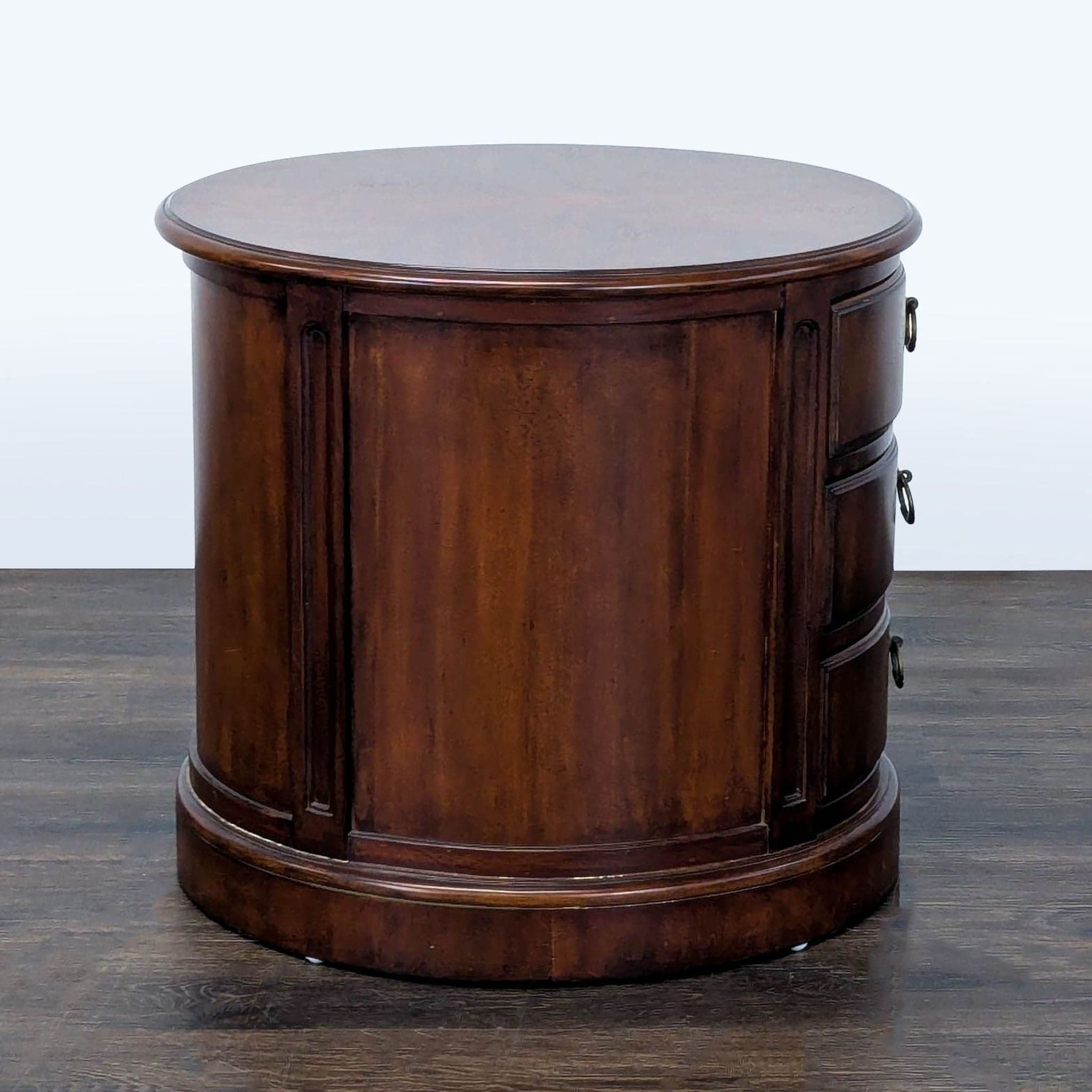 Hekman Oval Drum Table - Thumbnail 4