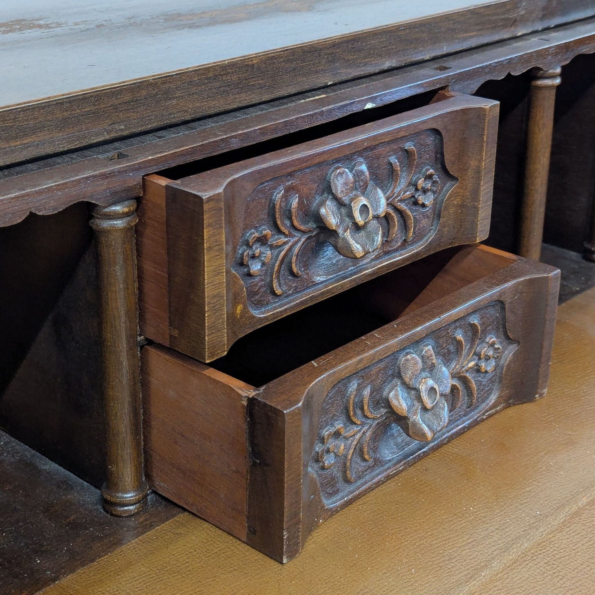 Antique Carved Buffet - Thumbnail 13