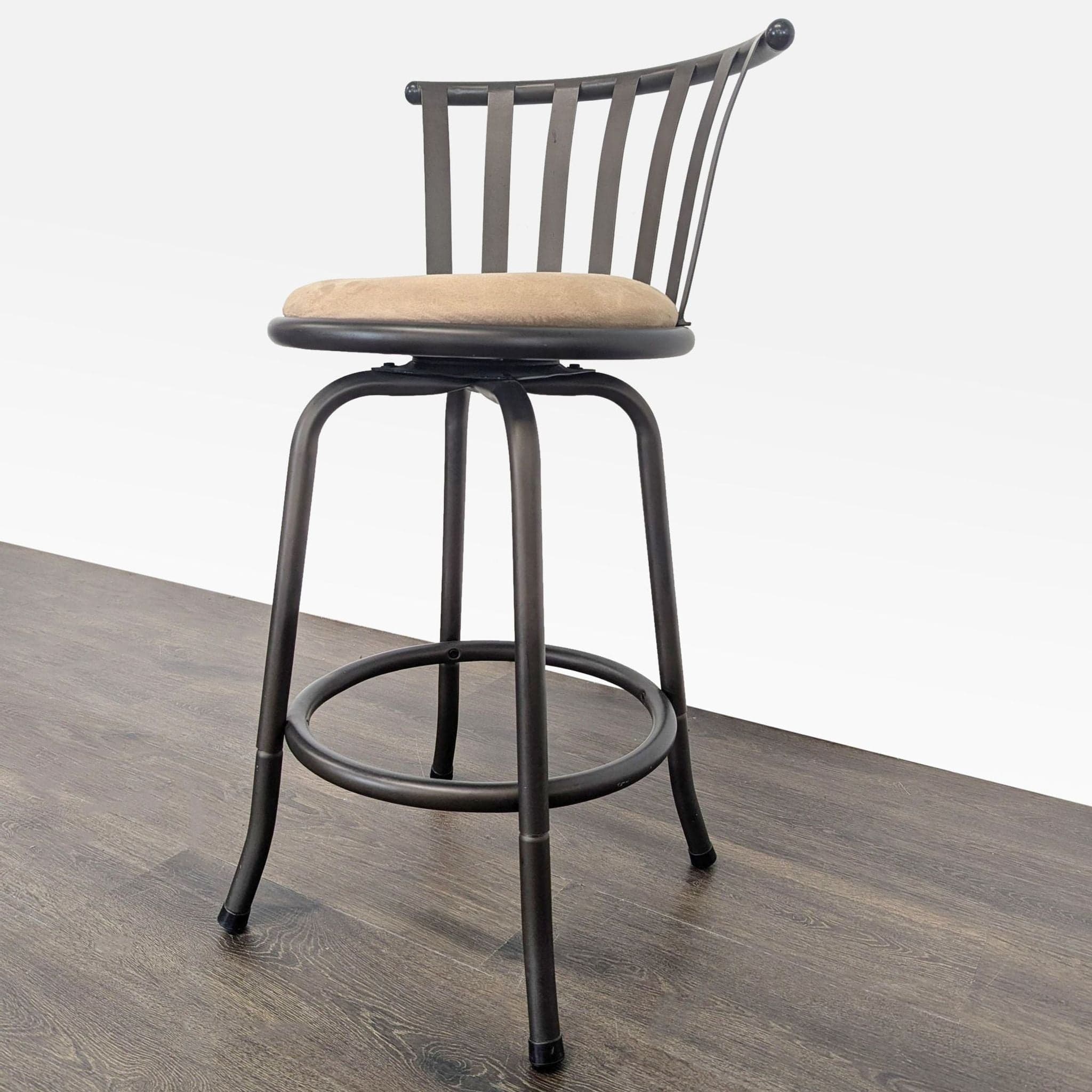 Metal Frame Swivel Counter Stool with Upholstered Seat - Thumbnail 5