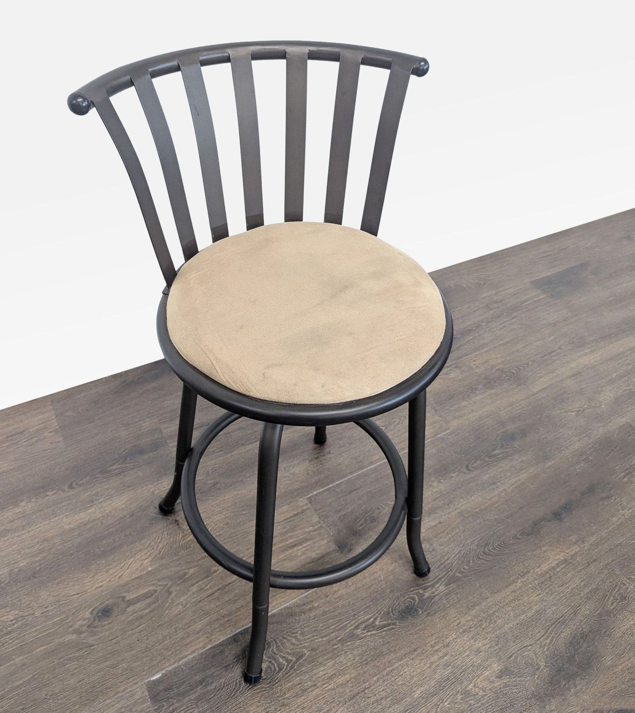 Metal Frame Swivel Counter Stool with Upholstered Seat - Thumbnail 7