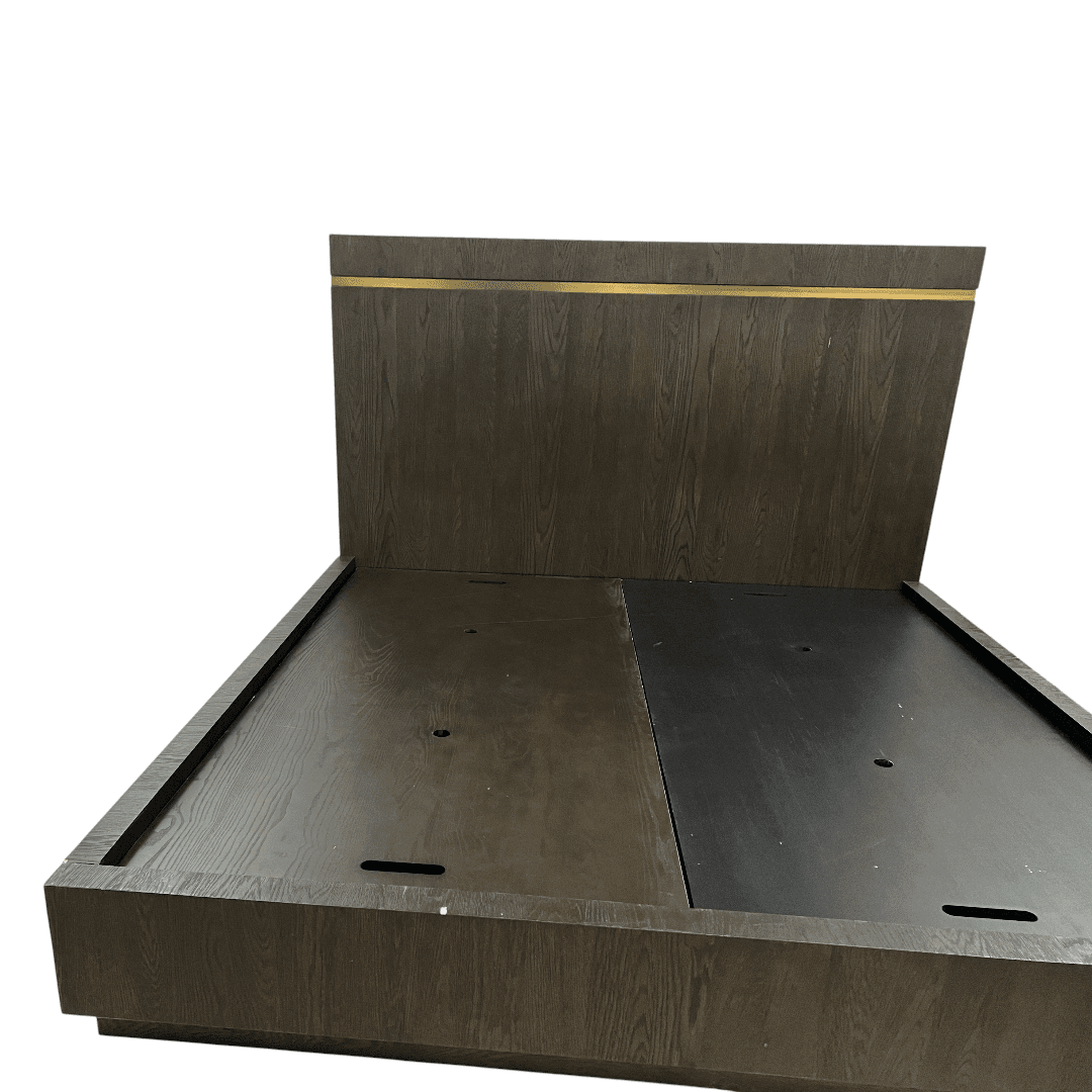 Restoration Hardware Bezier Panel King Bed and Closed Nightstand Set - Thumbnail 7