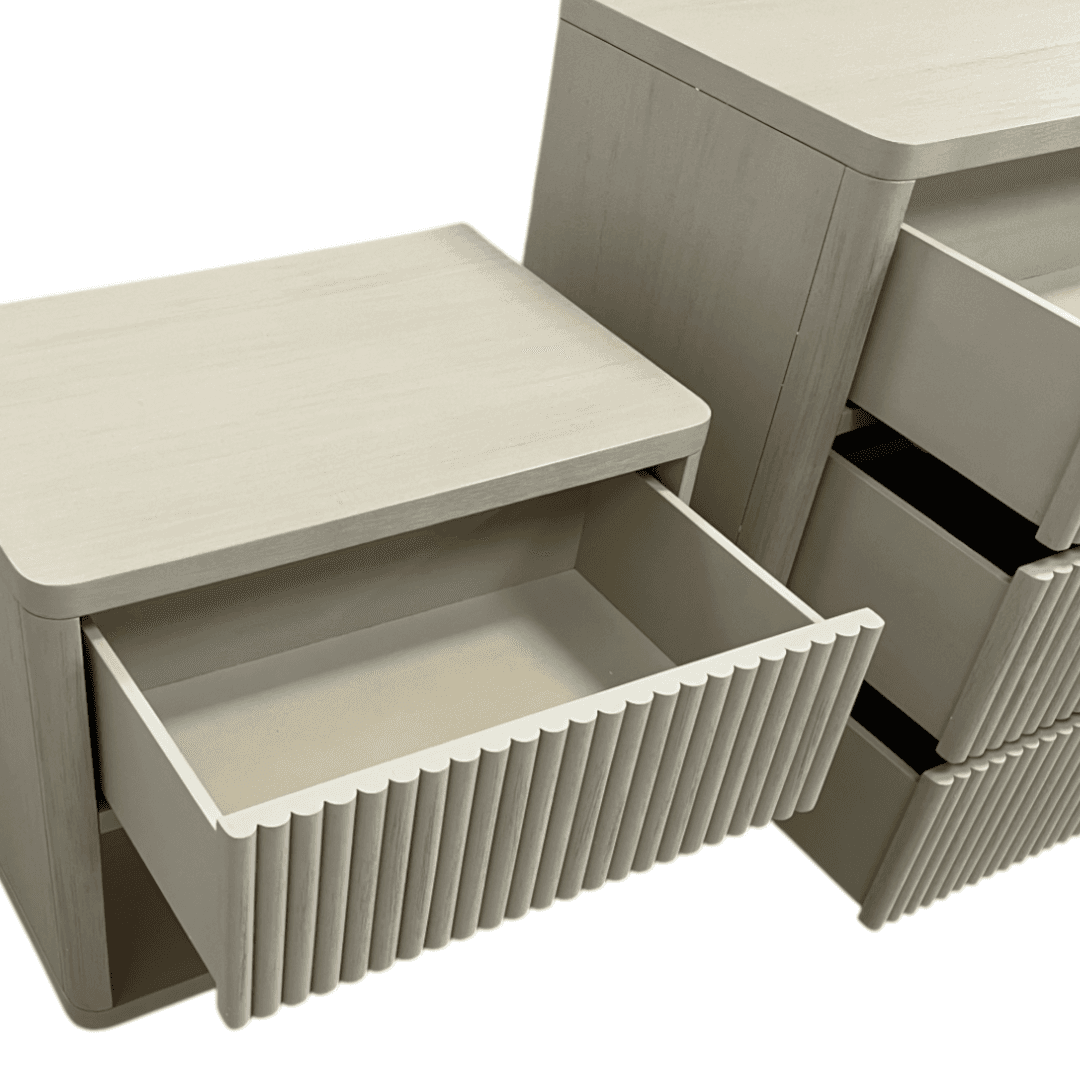 Lulu and Georgia Rutherford 6 Drawer Dresser and Nightstand Set - Thumbnail 21