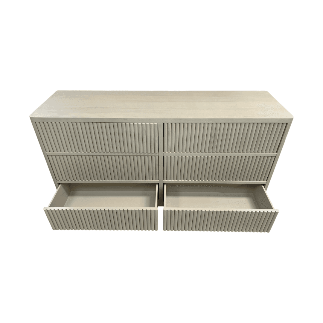 Lulu and Georgia Rutherford 6 Drawer Dresser and Nightstand Set - Thumbnail 34