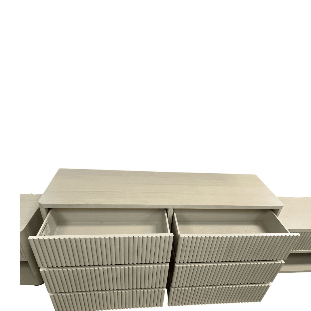 Lulu and Georgia Rutherford 6 Drawer Dresser and Nightstand Set - Thumbnail 31