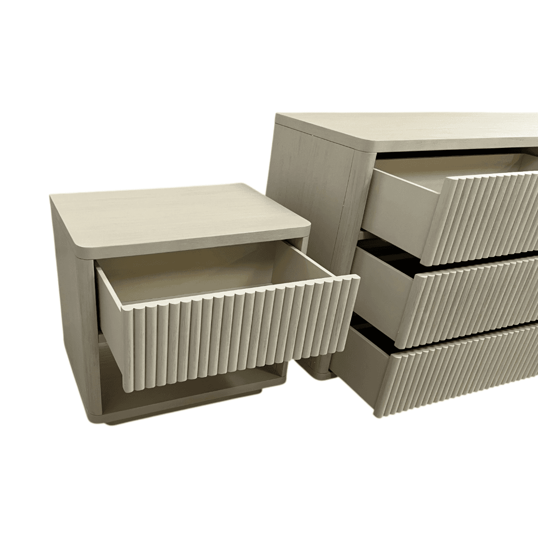 Lulu and Georgia Rutherford 6 Drawer Dresser and Nightstand Set - Thumbnail 27