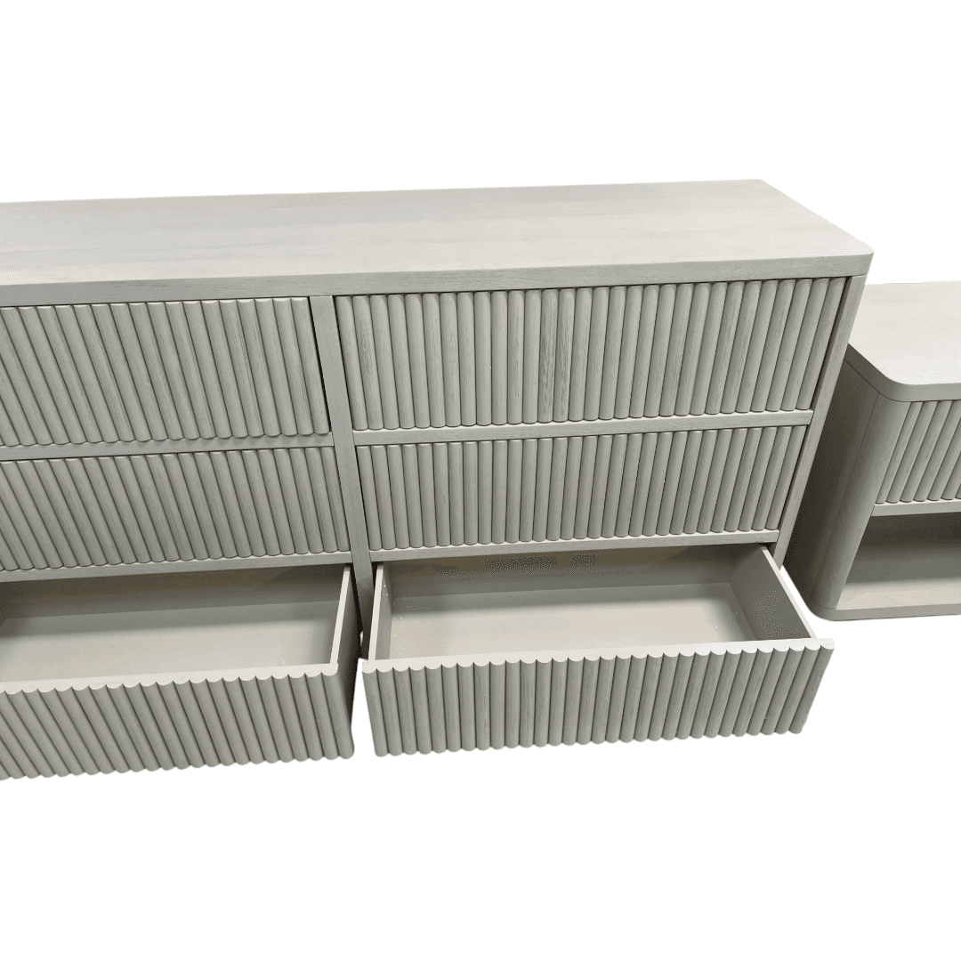 Lulu and Georgia Rutherford 6 Drawer Dresser and Nightstand Set - Thumbnail 36