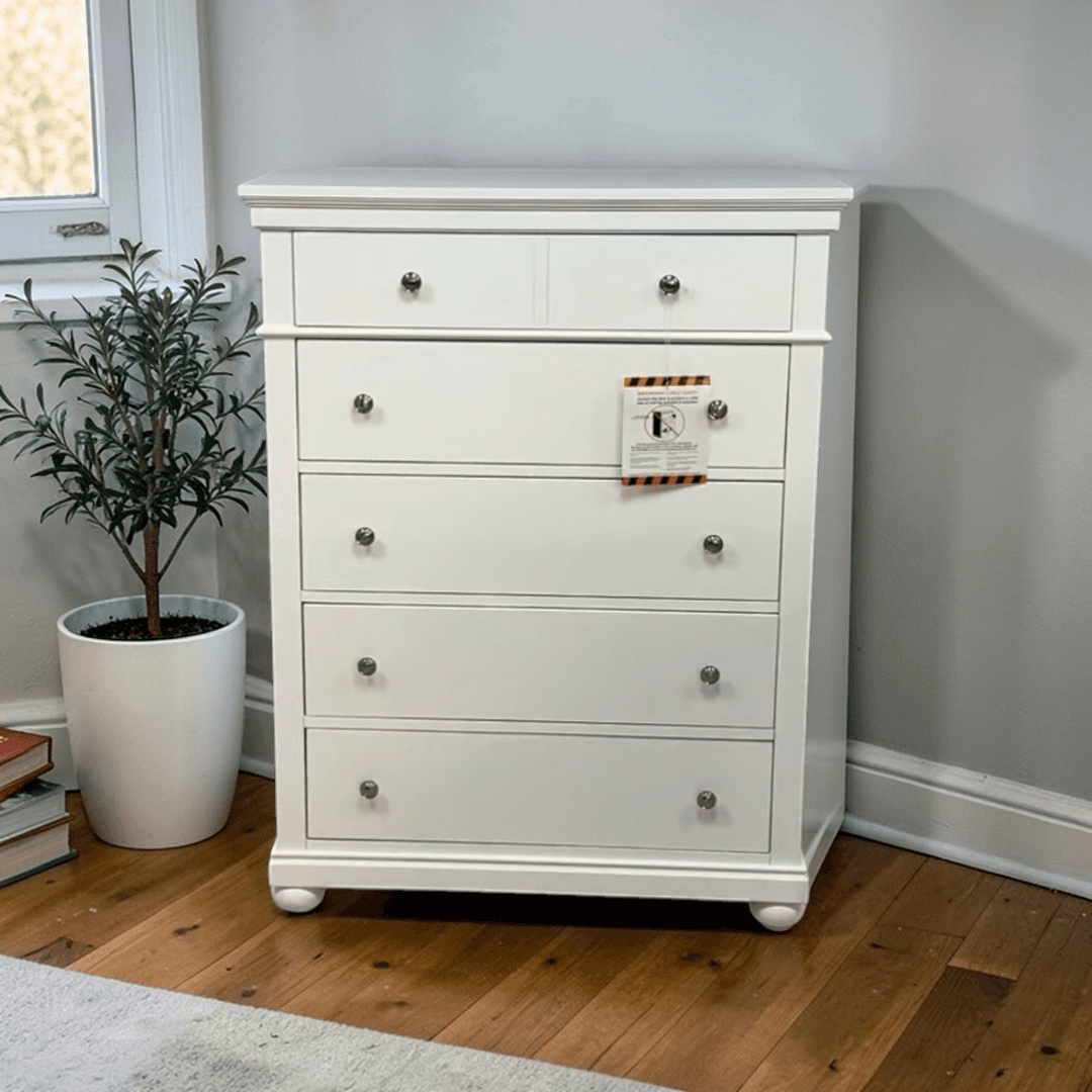 Legacy Classic Canterbury Natural White Drawer Chest - Image 1