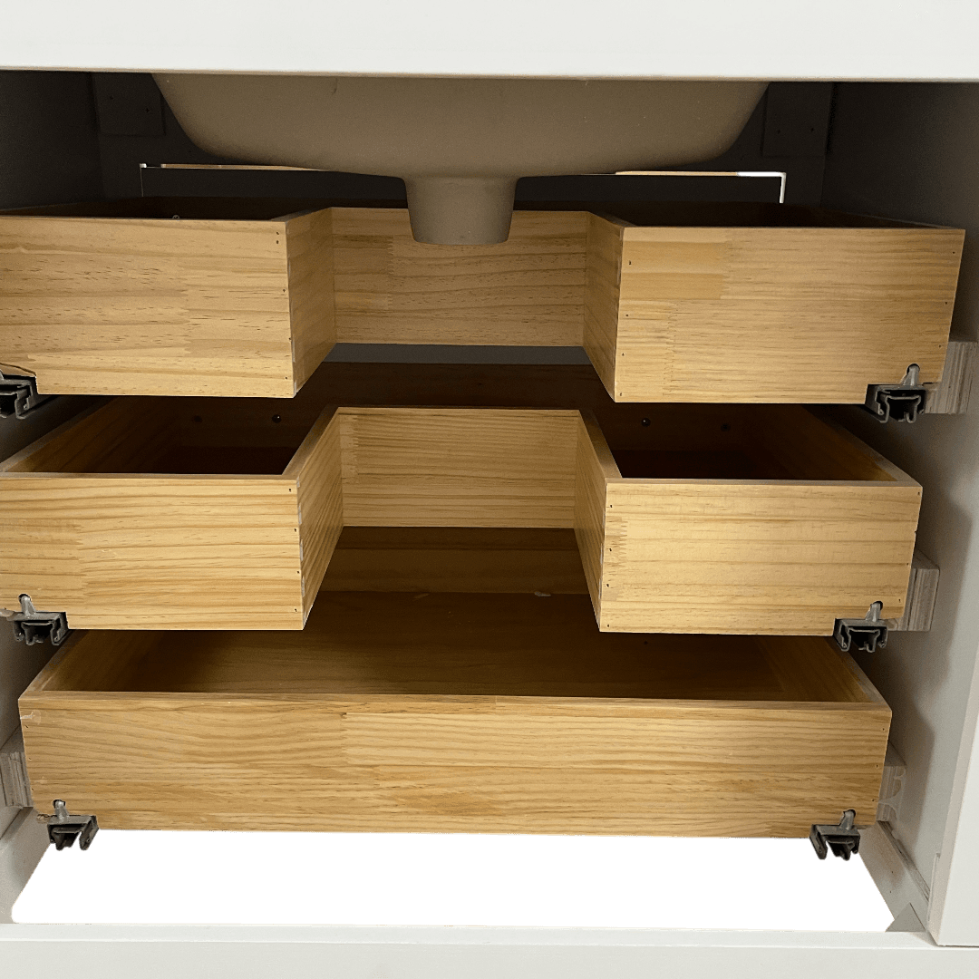 Birch Lane Frankfurt Single Bathroom Vanity Set with White Cabinet and Carrara Marble Countertop - Thumbnail 20