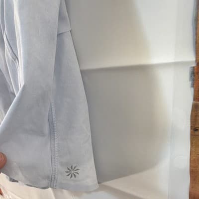 Athleta Girl Light Blue Athletic Shorts Size M Zip Pocket Breathable Polyester - Thumbnail 2