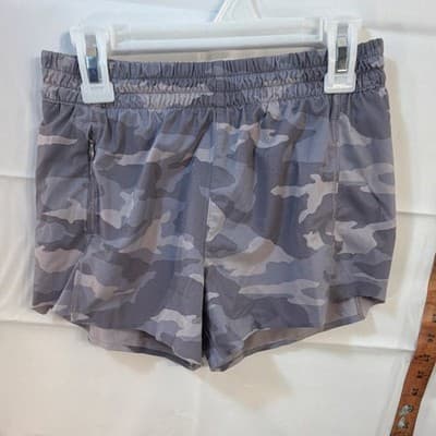 Athleta Girl Heart The Hustle 2.5" Short L/12 Gray Camouflage Athletic