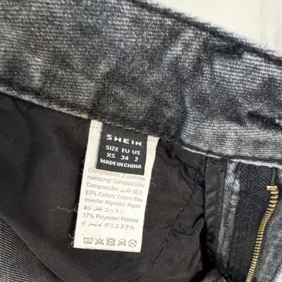 SHEIN Distressed Cut Off Denim Shorts Gray Regular Fit Button Cuffed 5-Pocket XS - Thumbnail 3