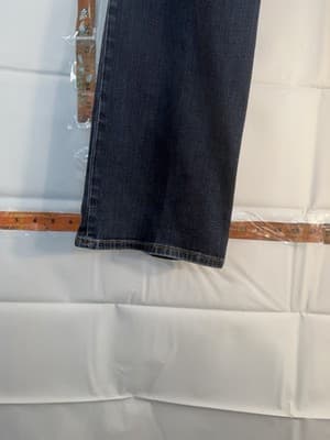 Lucky Brand Straight Leg Blue Denim Jeans Medium Wash Zip Button 5-Pocket Men's - Thumbnail 2