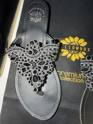 Yellow Box Premium Collection Beaded Black Thong Sandals Women's Slip On Comfort - Thumbnail 6