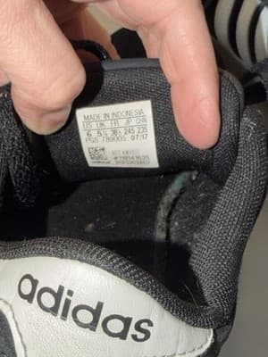 adidas Men's Casual Sneaker Black White Logo Lace Up Solid Round Toe US 6.5 - Thumbnail 5