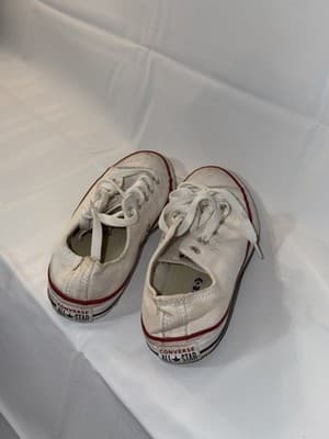 Converse All Star Unisex Kids White Red Sneakers US 3 EU 35 UK 2.5 3J256 Lace Up - Thumbnail 2
