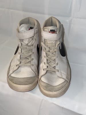 Nike Unisex Kids White Black Gray Sneakers US 3Y DA4087-100 Lace Up Hook & Loop - Image 1