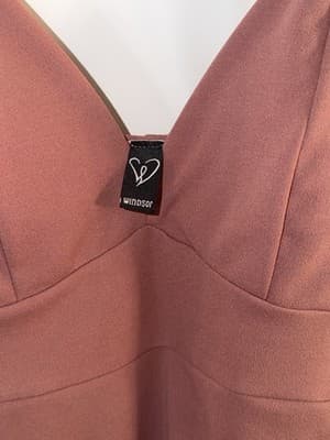 Windsor Mauve Long Dress With Split Size Medium Pre Owned Free Shipping - Thumbnail 2