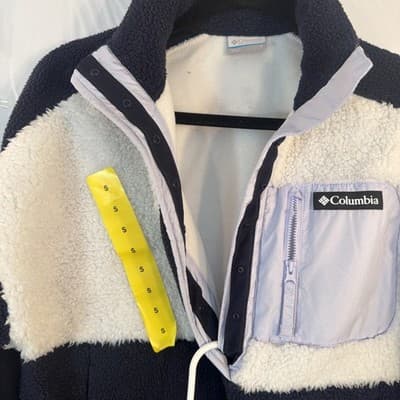 Columbia Women's Lodge Sherpa Pullover, Navy Blue and White, 2 avail in Size SM - Thumbnail 4