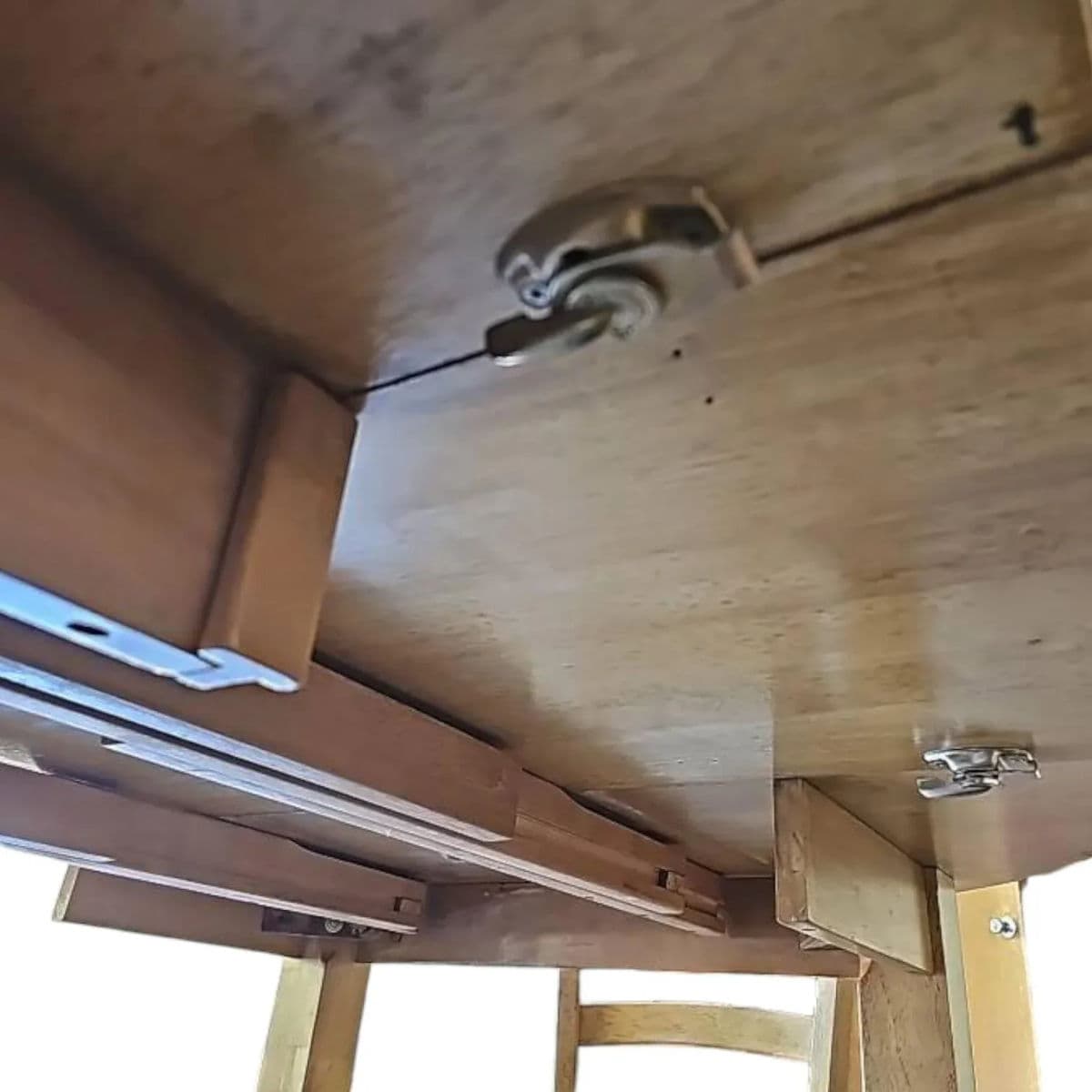 Vintage Amish Style Expandable Rustic Farmhouse Kitchen Table and 4 Ladderback Chairs - Thumbnail 13