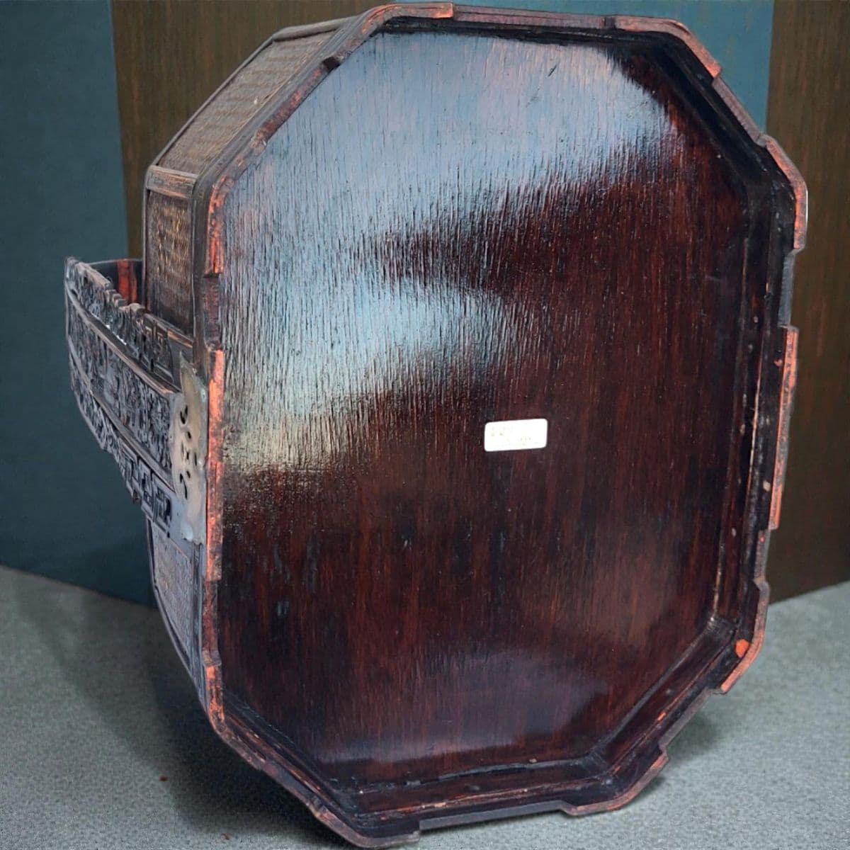 1950's 3 Tiered Octagonal Brass Handled Chinese Wedding Basket - Thumbnail 9