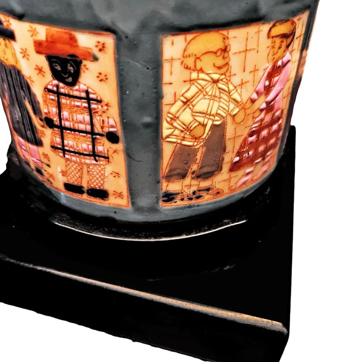 1960s Hand Painted Folk Art Quilt Inspired Table Lamp Unsigned With Edward Shade - Thumbnail 7