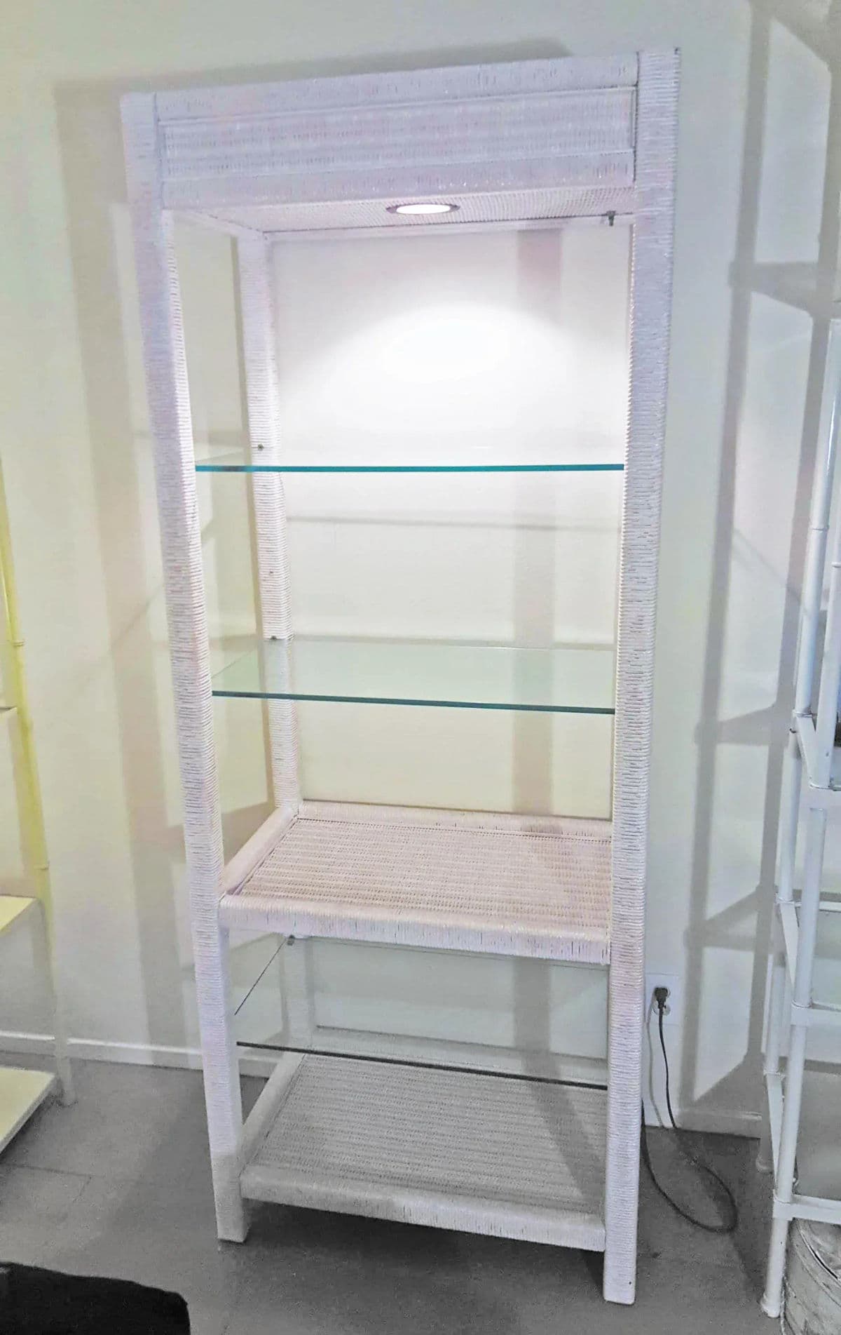 1970's Henry Link White Wicker Woven Wrapped 5-Tier Pin-Lit Étagère - Thumbnail 4