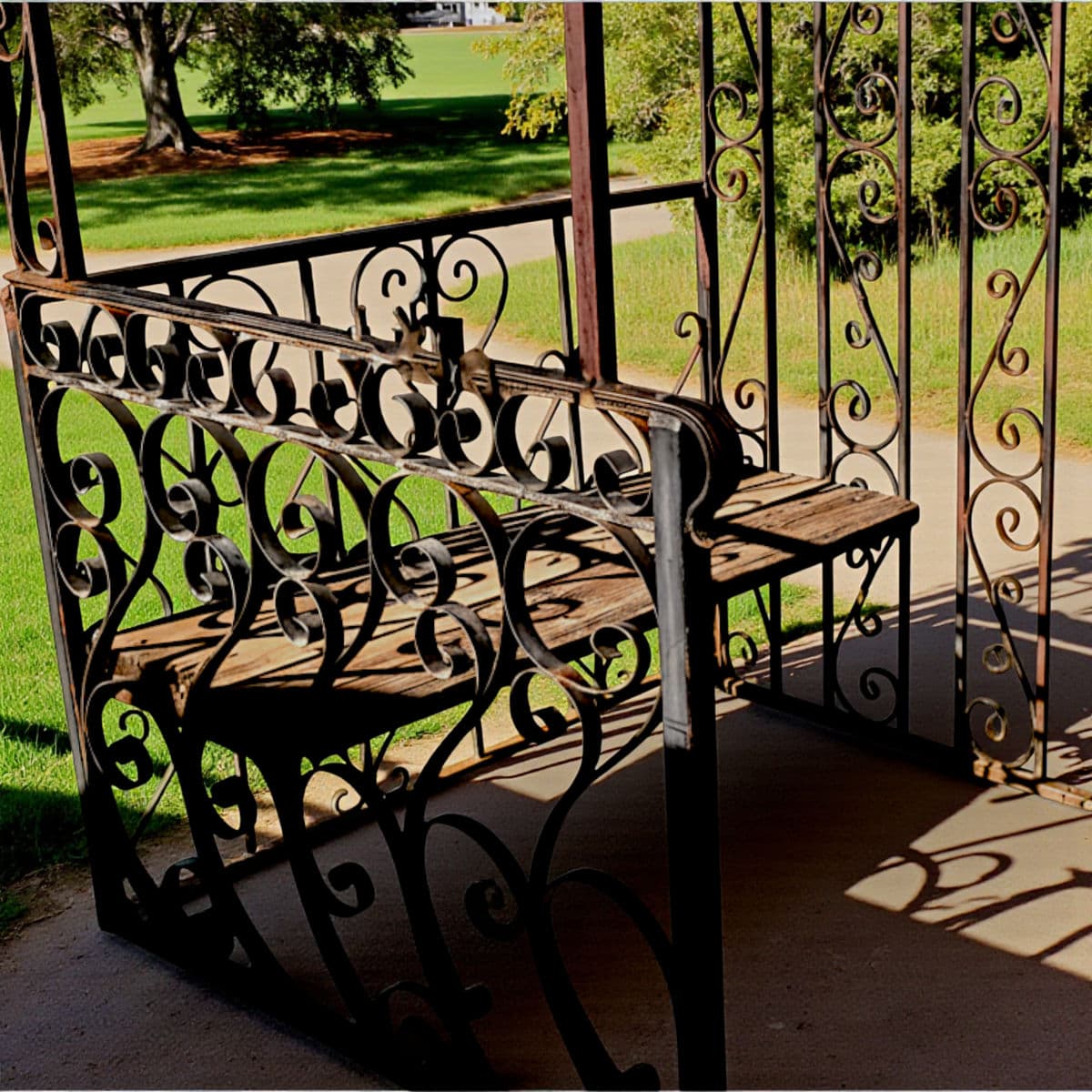 Mid-Century Mediterranean Custom Wrought Iron Garden Pergola 1965 - Thumbnail 10