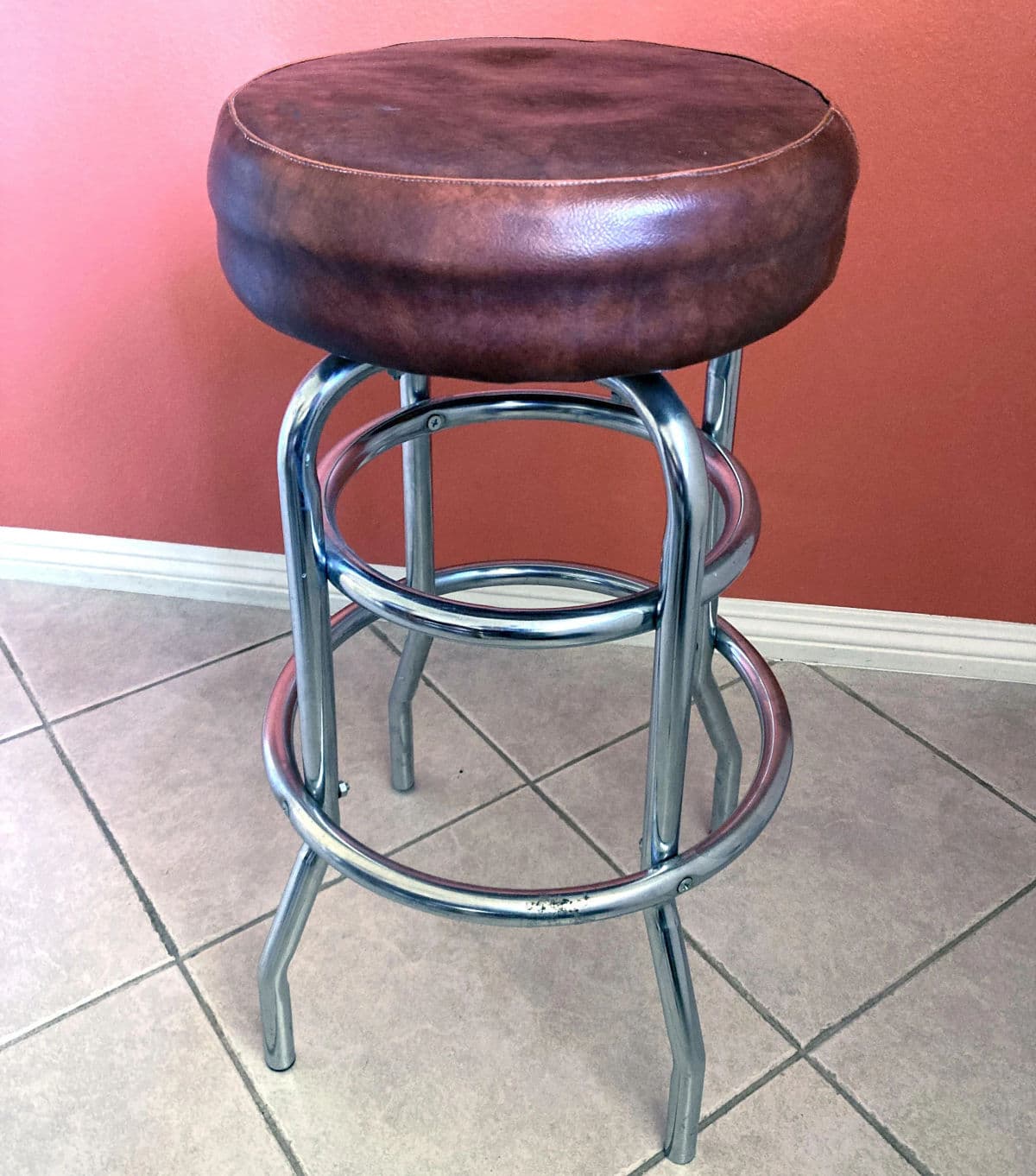 1970s Armless 2 Ring Chrome Swivel Counter Stool With Round Cushioned Seat - Thumbnail 7