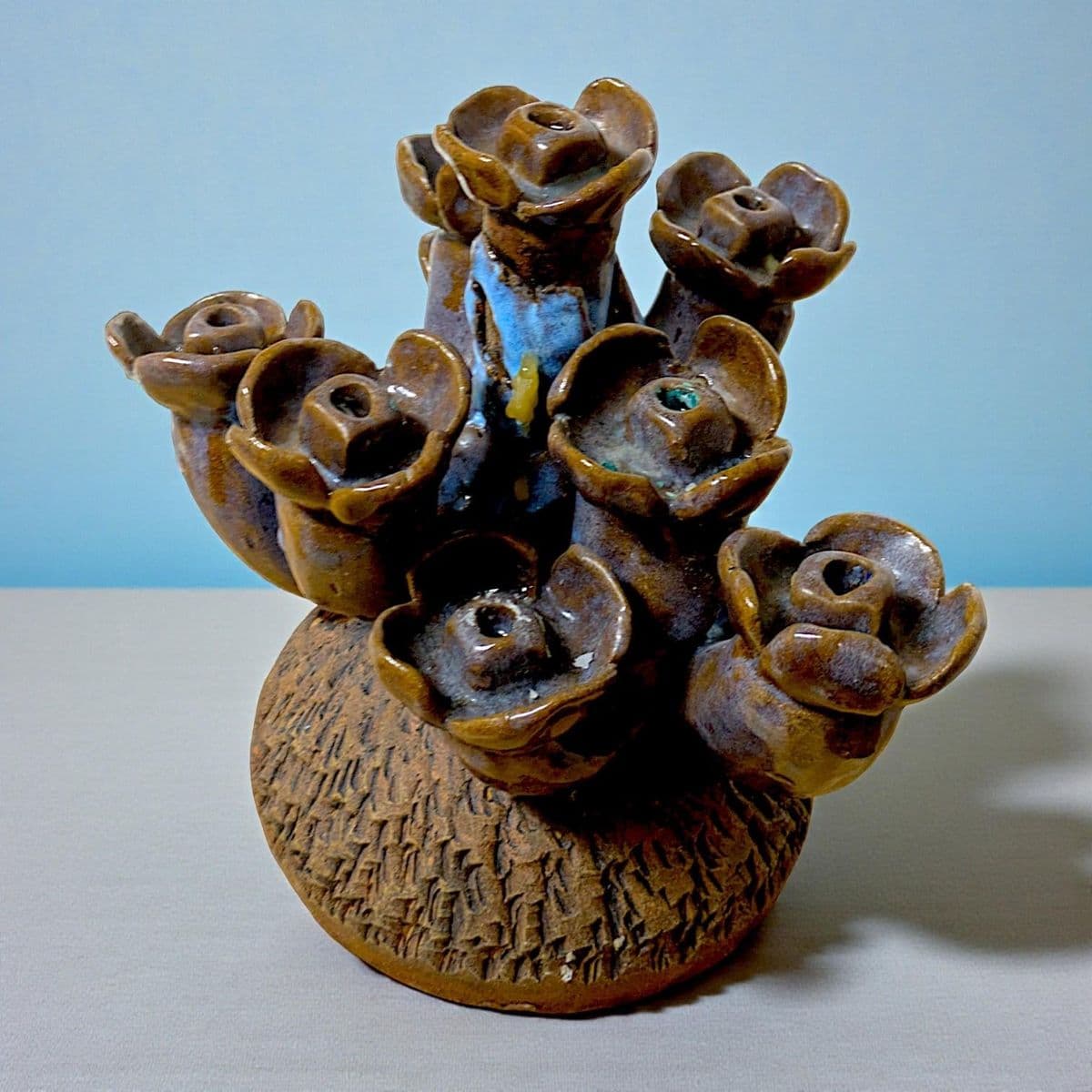 Organic 70s Brutalist Clay Sculpted Earth-Tone and Blue 7 Sprocket Candelabra Style Menorah - Thumbnail 4