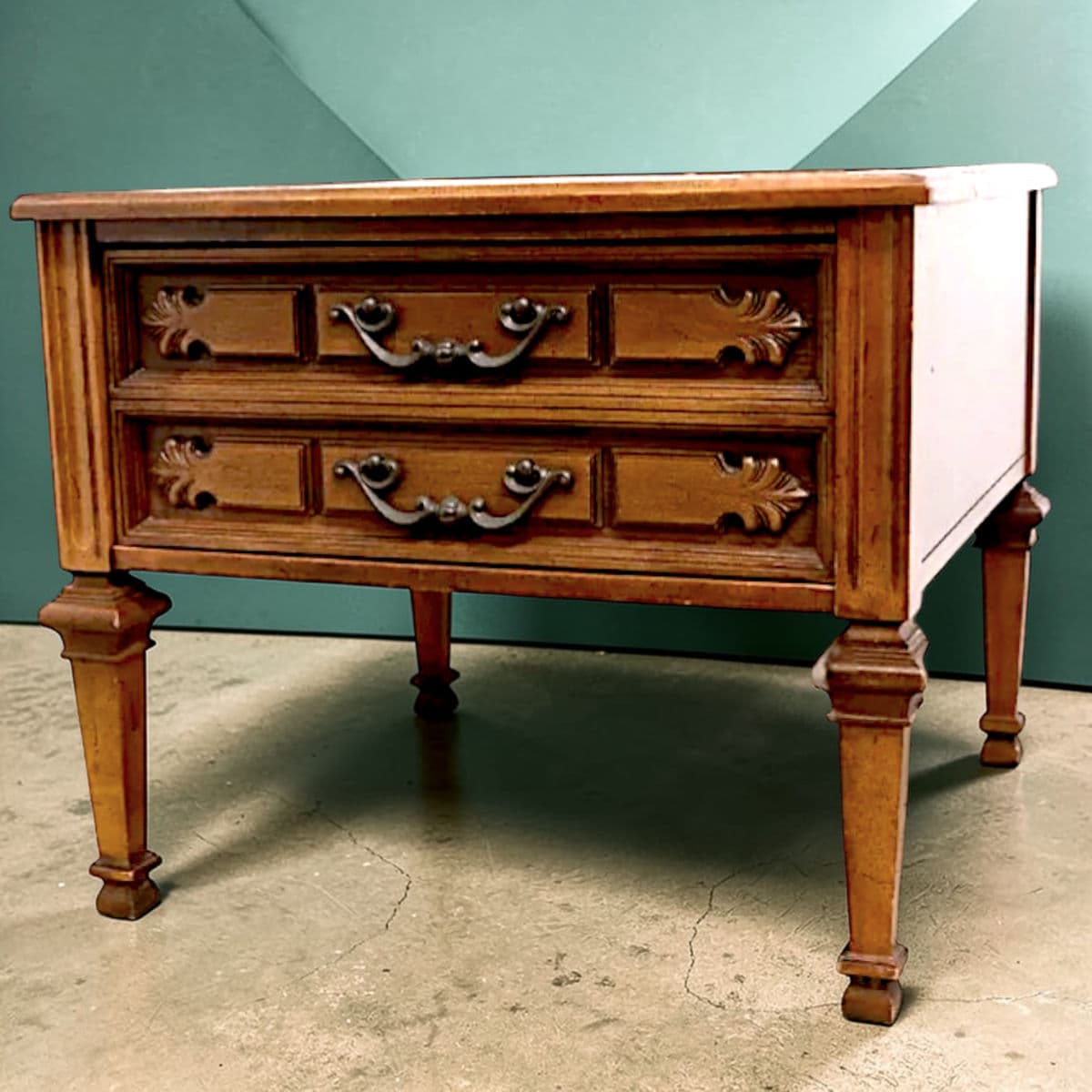 Mid-Century Italian Provincial Style End Table - Thumbnail 10