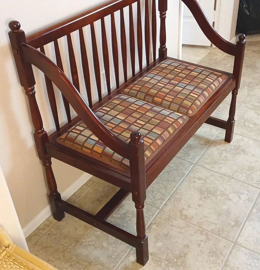 Antique Inspired Spindle Back Cherrywood Hall Bench With Removable Upholstered Seat. - Thumbnail 4