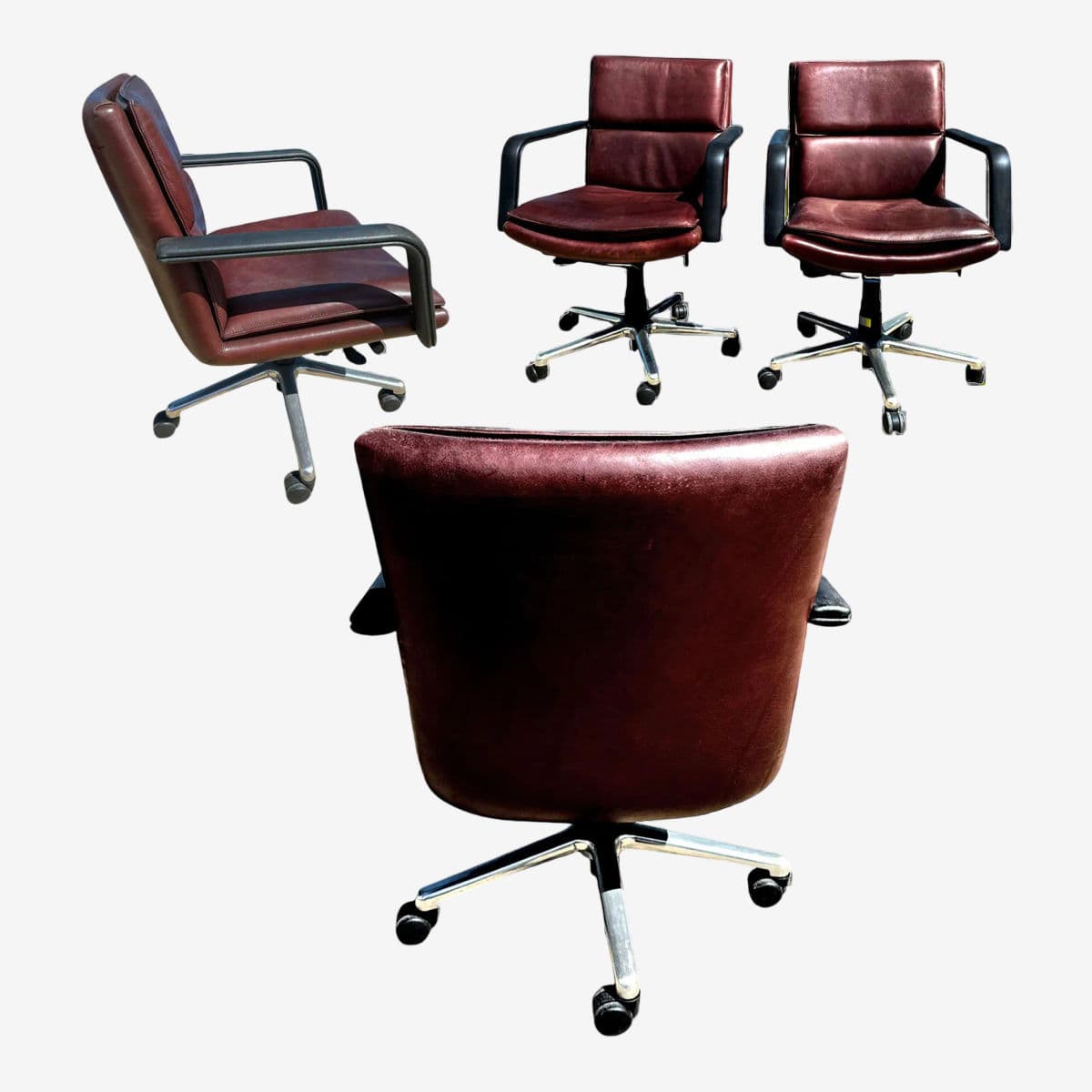 Vintage Keilhauer Elite Swivel Rolling Executive Armchairs in Ruddy Brown Leather - Image 1