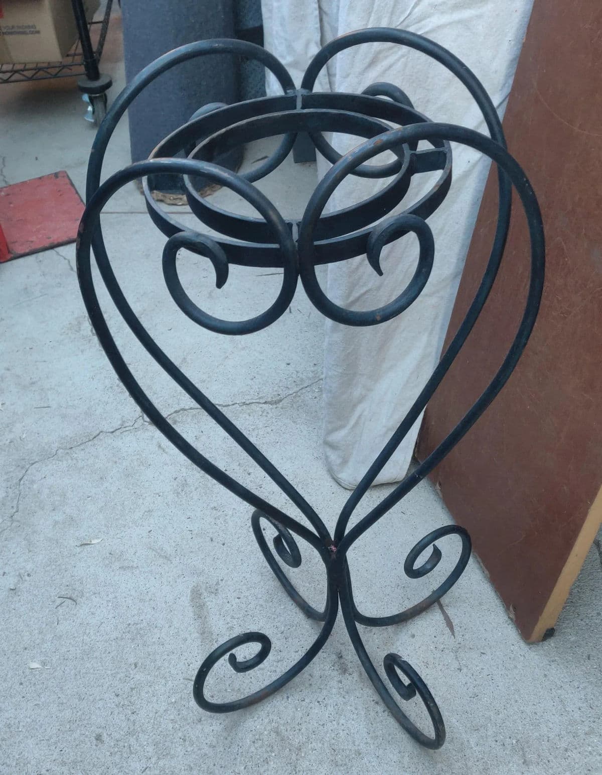 1980s Heavy Scrolling 1/4" Wrought Iron Art Nouveau Single Potted Plant Stand - Thumbnail 7