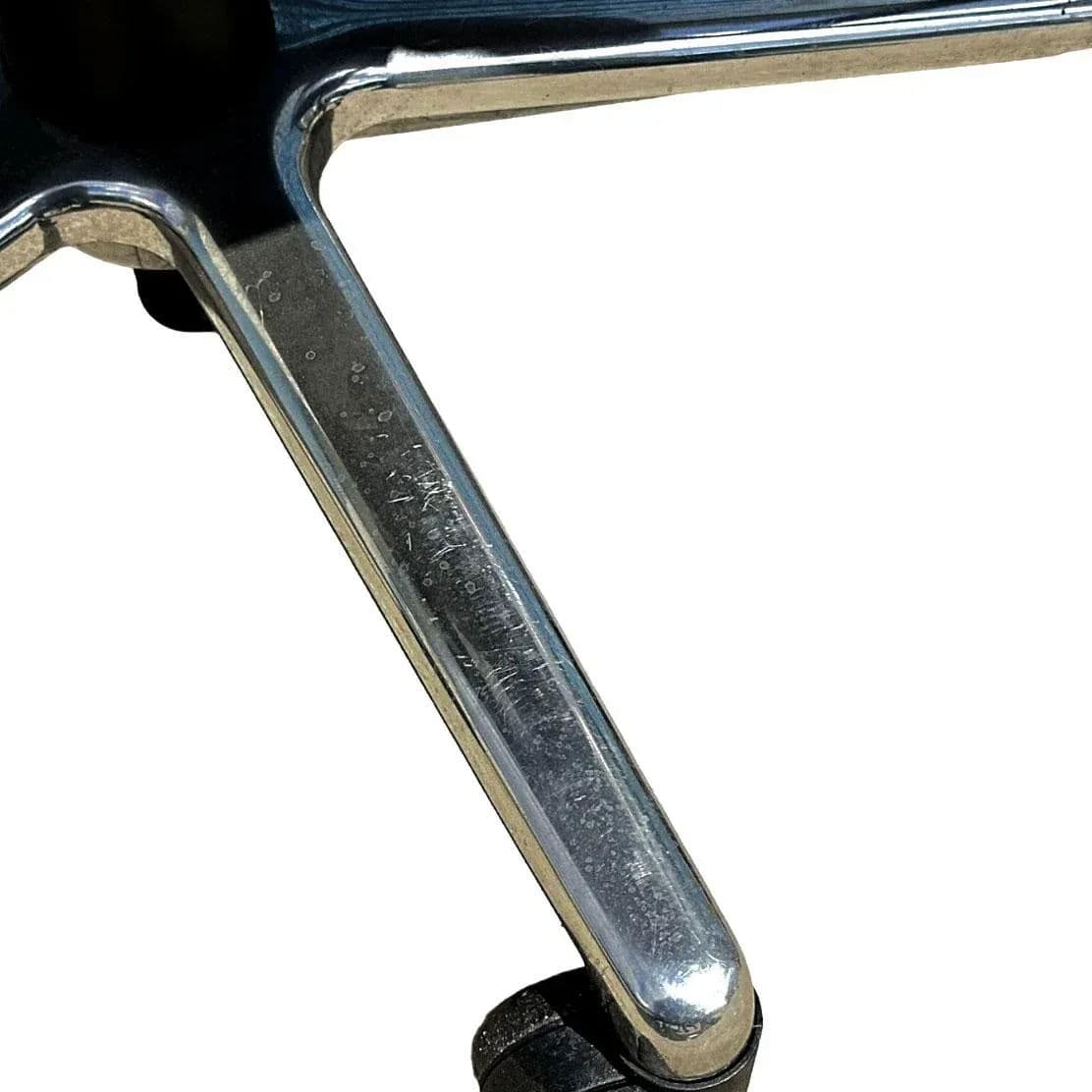 Vintage Keilhauer Elite Swivel Rolling Executive Armchairs in Ruddy Brown Leather - Thumbnail 12