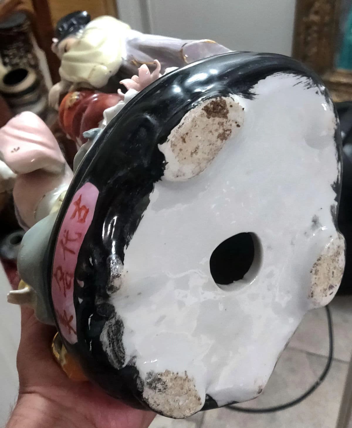 1920's Japanese Hand Painted Porcelain Figurine Geisha Musicians - Thumbnail 9