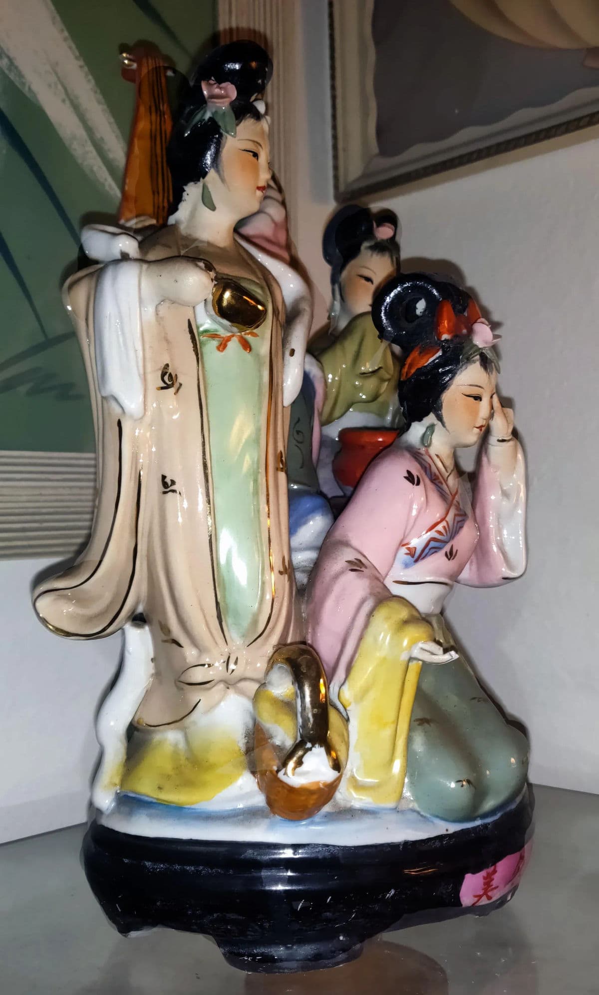 1920's Japanese Hand Painted Porcelain Figurine Geisha Musicians - Thumbnail 5