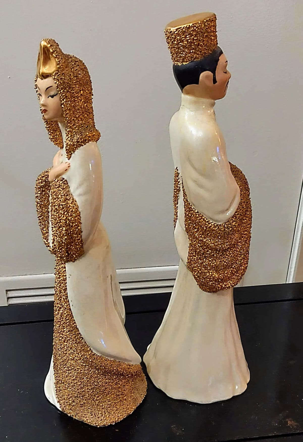 1950's Tall Vintage Chinoiserie Hand Crafted Figurines- a Pair - Thumbnail 4