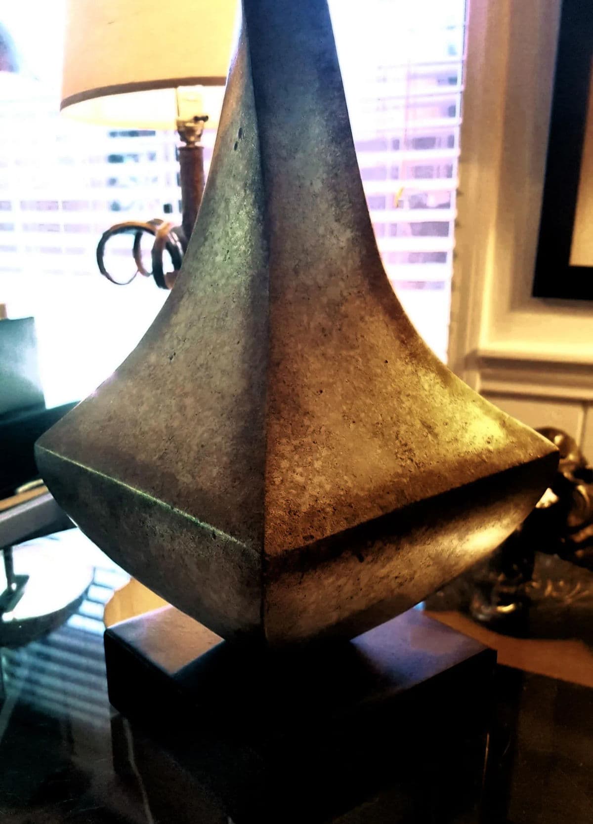 1970s Tonello & Montagna Grillo Style Solid Plaster Golden Italian Table Lamp on Sculptural Base - Thumbnail 5