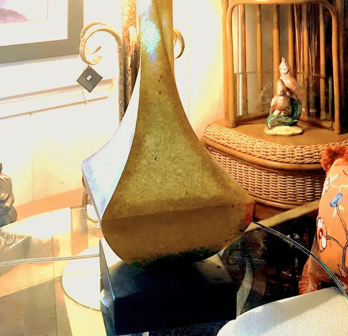 1970s Tonello & Montagna Grillo Style Solid Plaster Golden Italian Table Lamp on Sculptural Base - Thumbnail 7