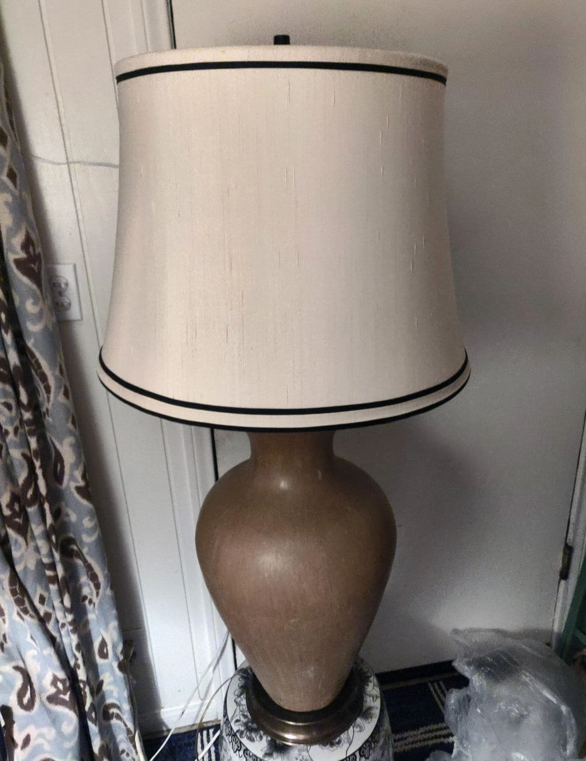Matte Glazed Monumental Ecru Toned Clay Urn Shaped Table Lamp & Banded Ivory Lamp Shade - Thumbnail 4